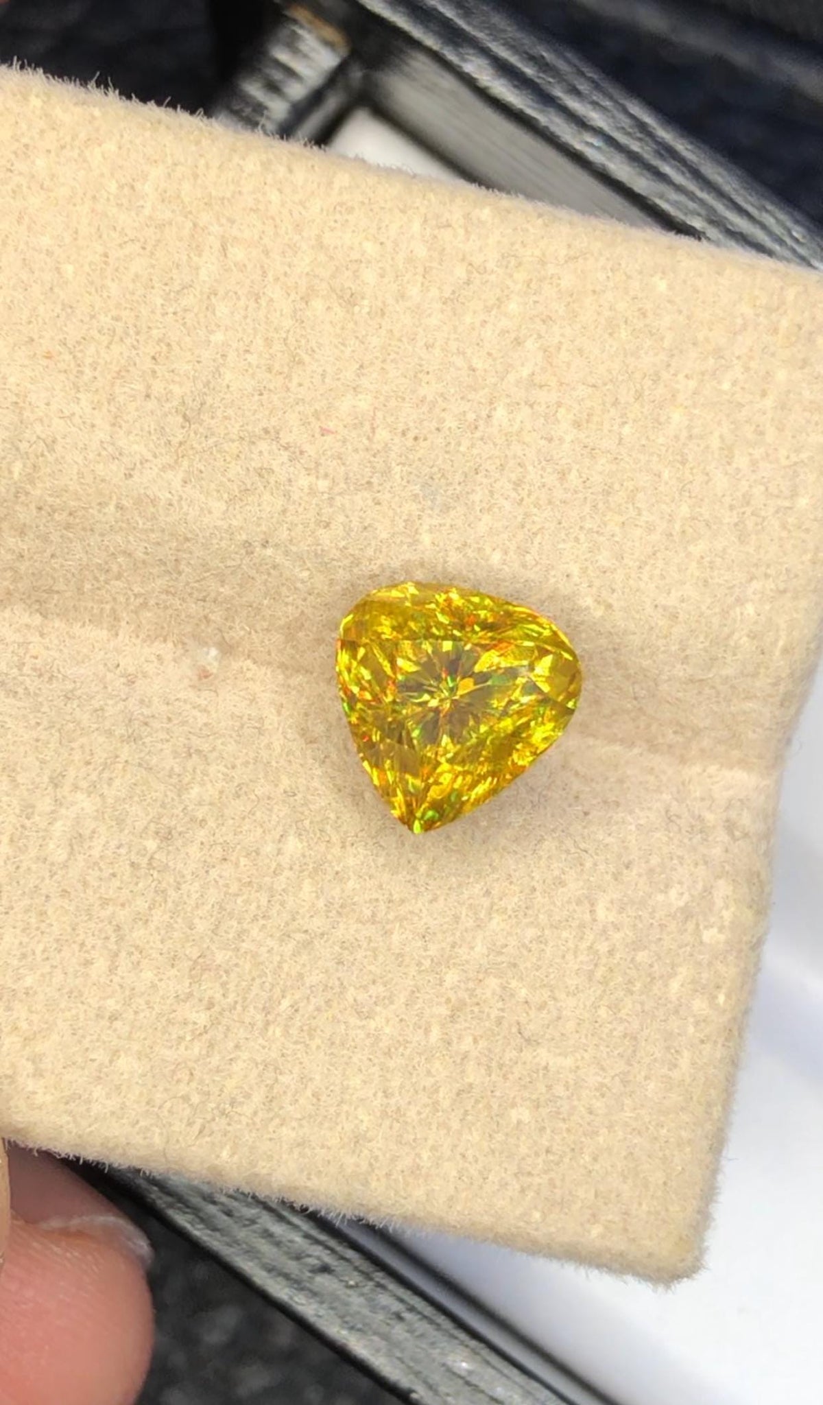 2.50 CT Greenish Yellow Sphene Gemstone: August Birthstone