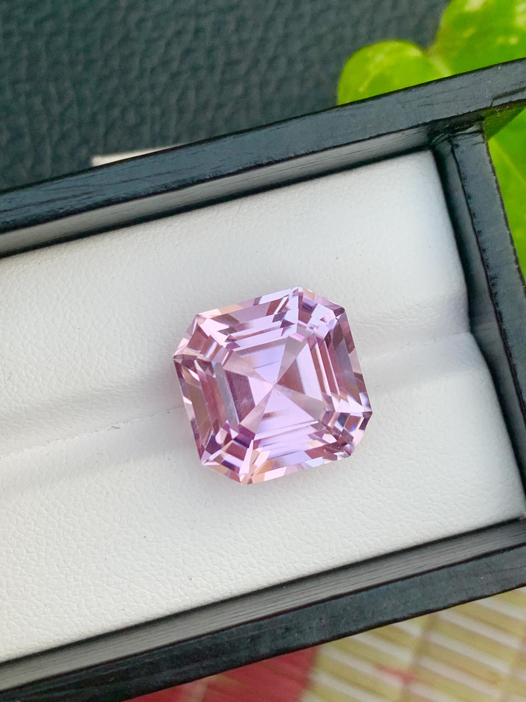 Natural Pink Kunzite Gemstone: 21.40 CT Flawless Ascher Cut