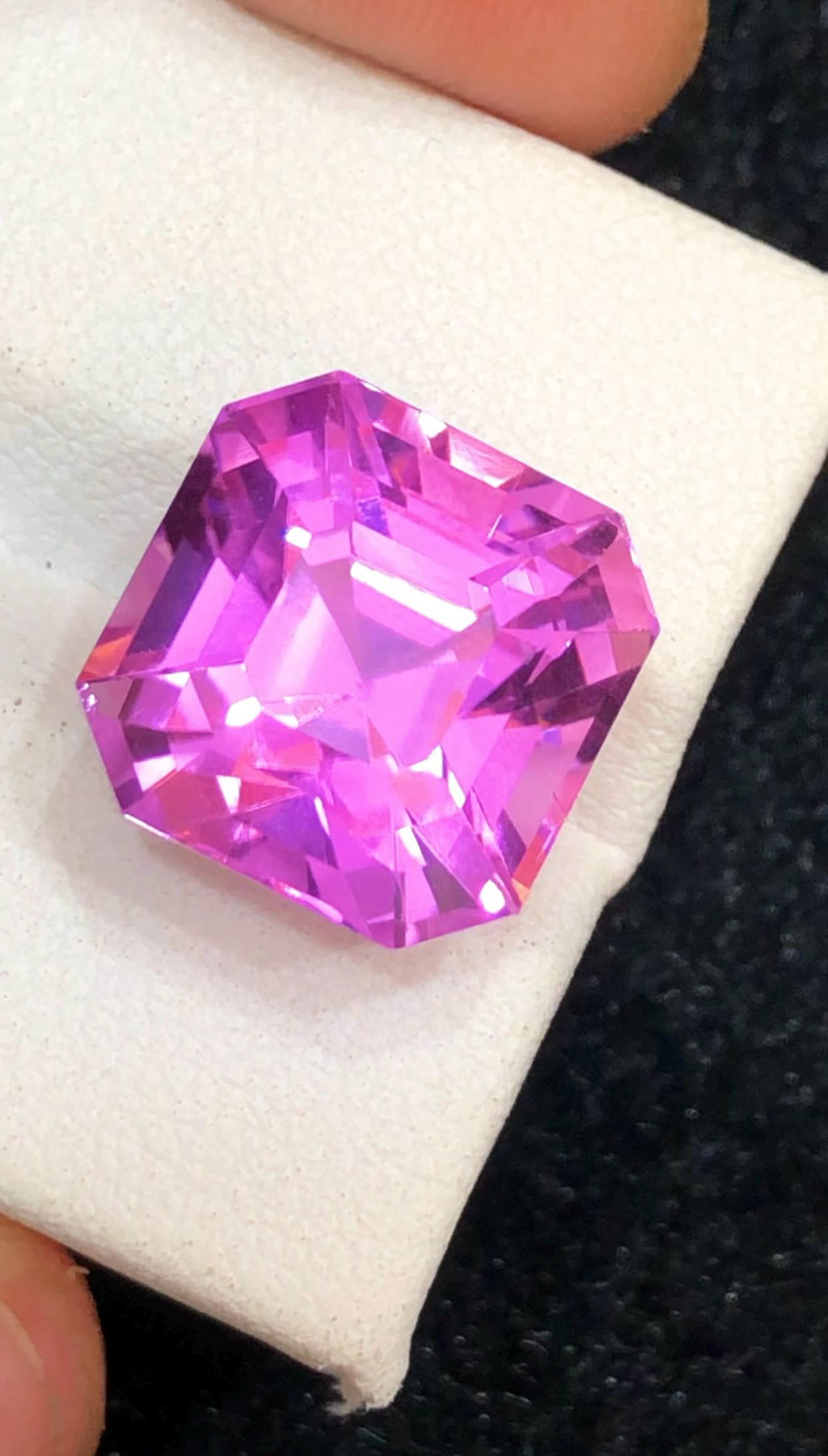 Pink Kunzite Asscher Cut Gemstone – 16.00 Carats (Afghanistan)