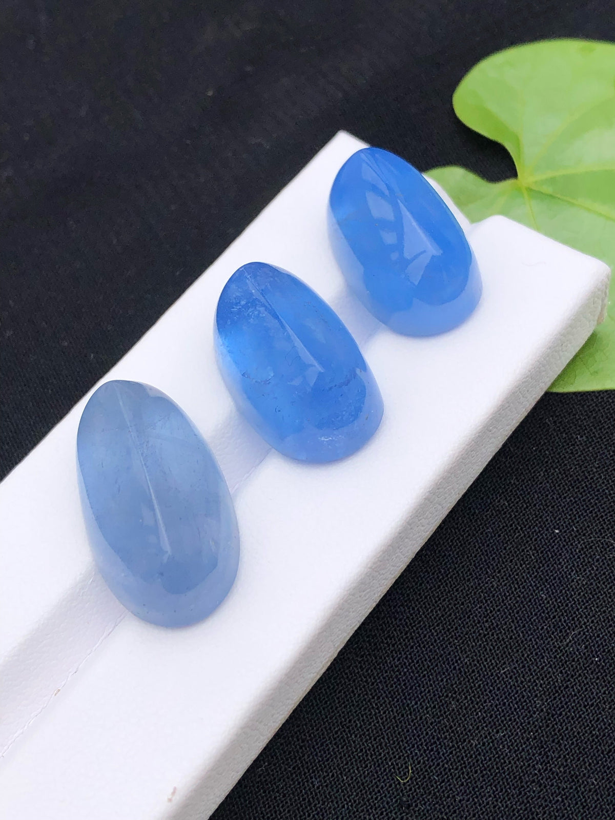 Natural Aquamarine Cabochon Gemstone Navy Blue Color  lot - 66.25 Carats
