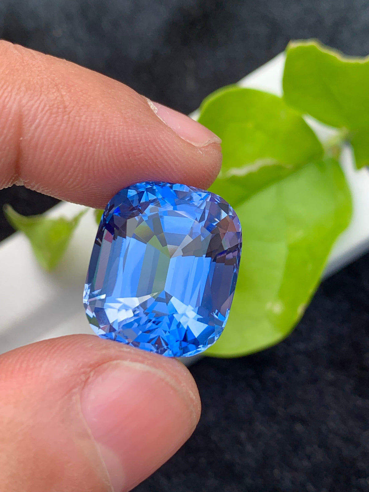 Santa Maria Blue Aquamarine Gemstone: Faceted Cushion Cut Beryl, 20.50 Carats