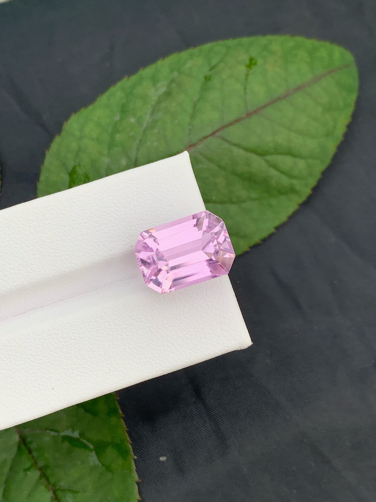 14 CT Pink Kunzite Gemstone: Emerald Cut Loose Stone