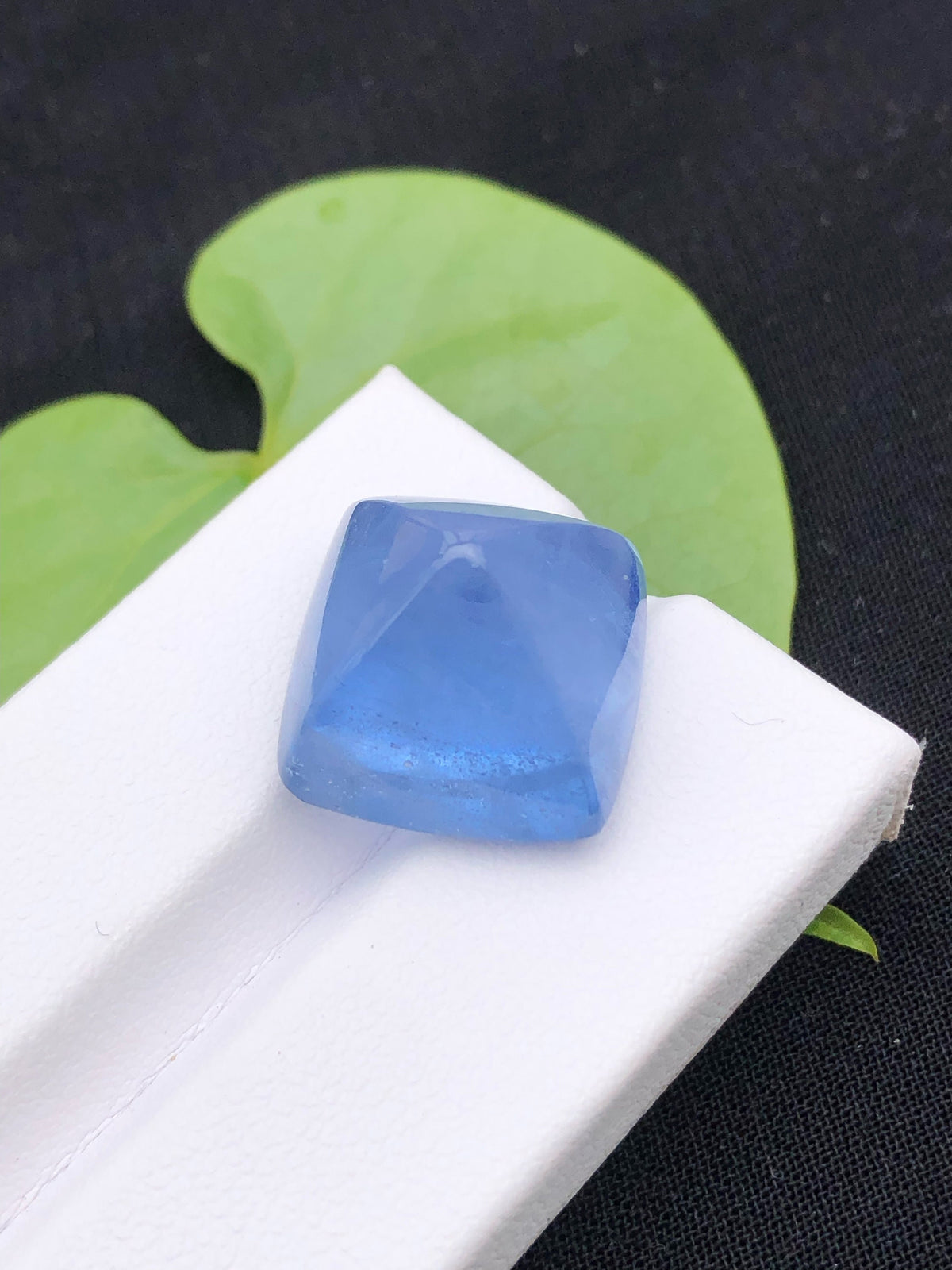 Santa Maria Aquamarine Sugarloaf Cabochon: 22.85 CT Gemstone
