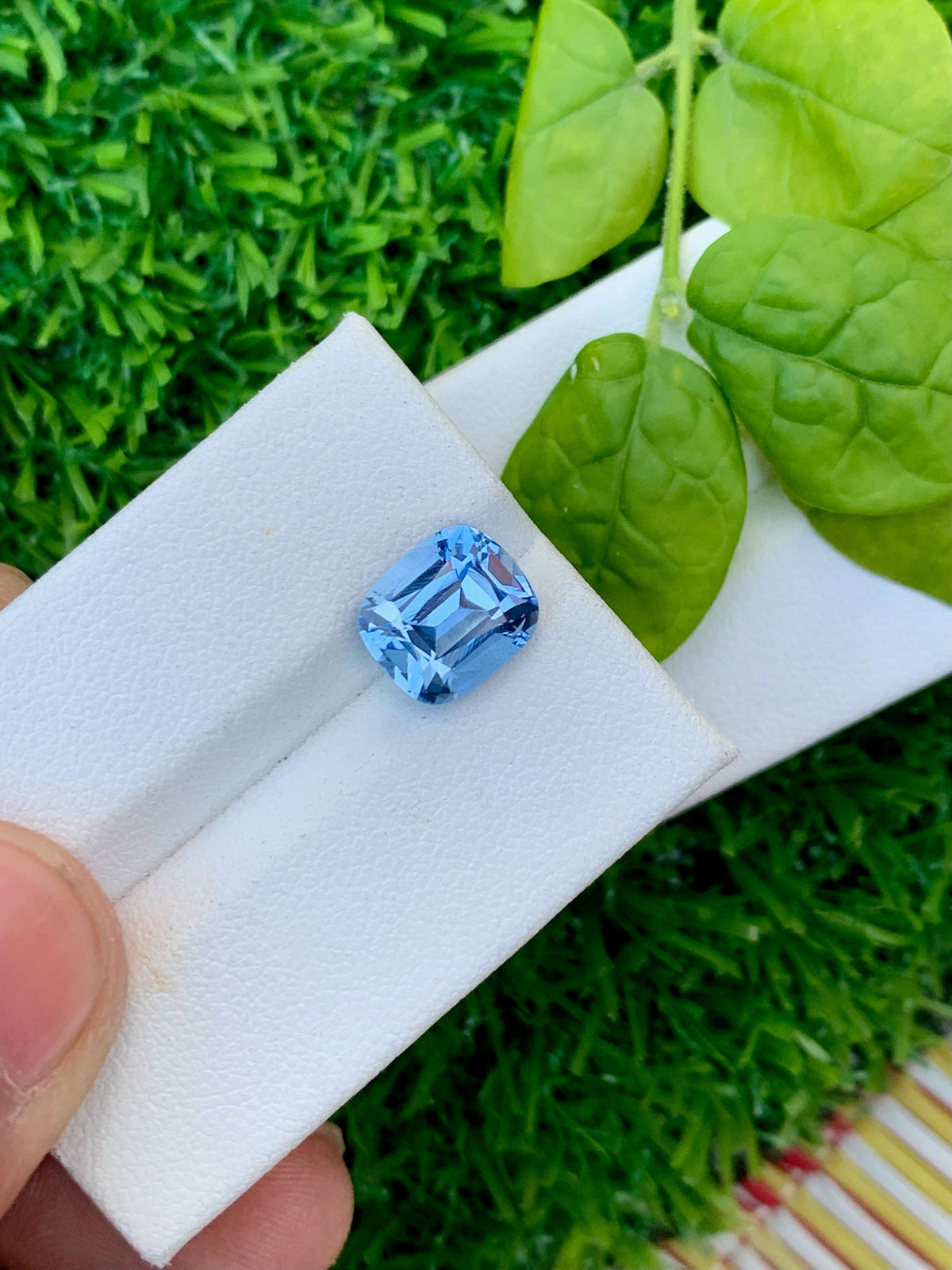 Santa Maria Aquamarine Gemstone: 2.80 ct Cushion Cut Blue Beryl