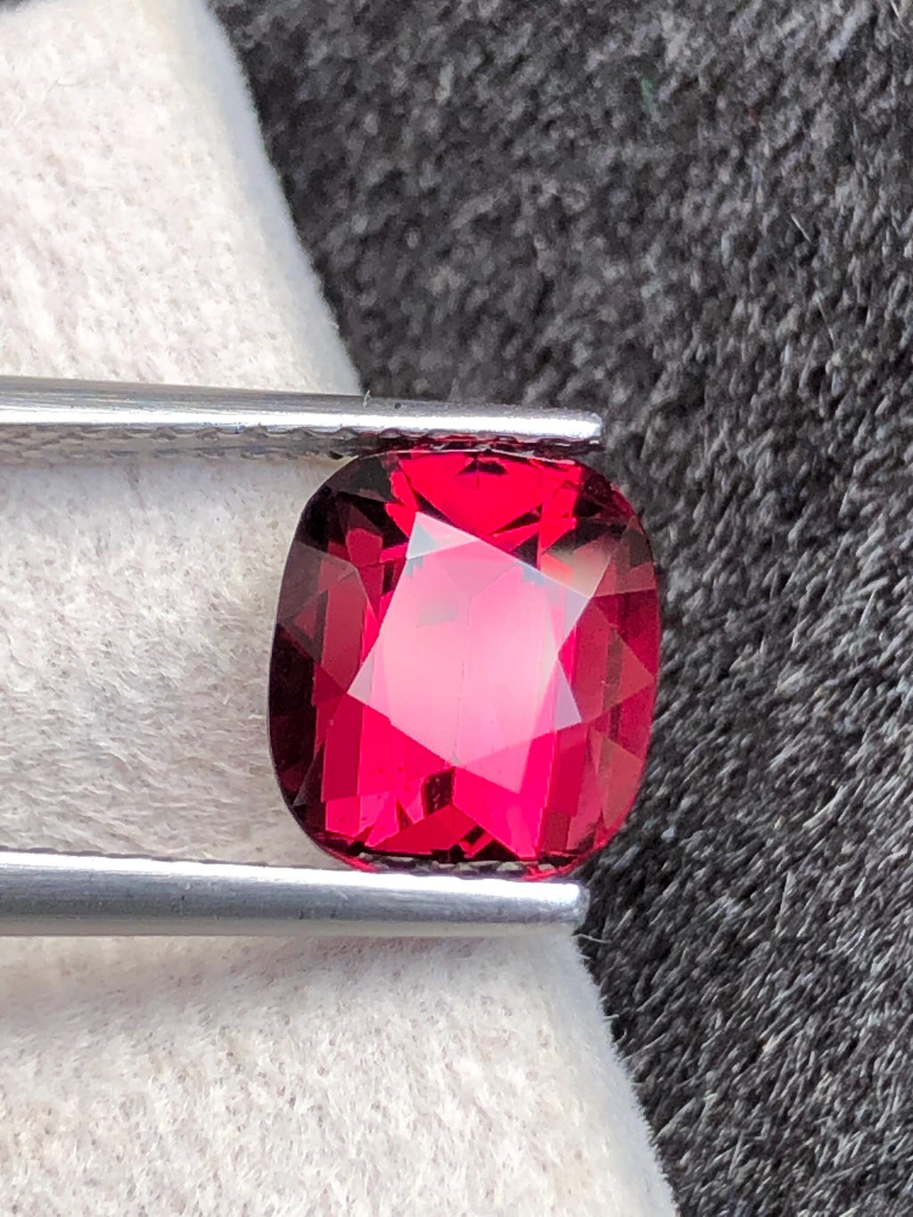 Rhodolite Garnet 3.09ct Cushion Cut Raspberry Pink from Tanzania