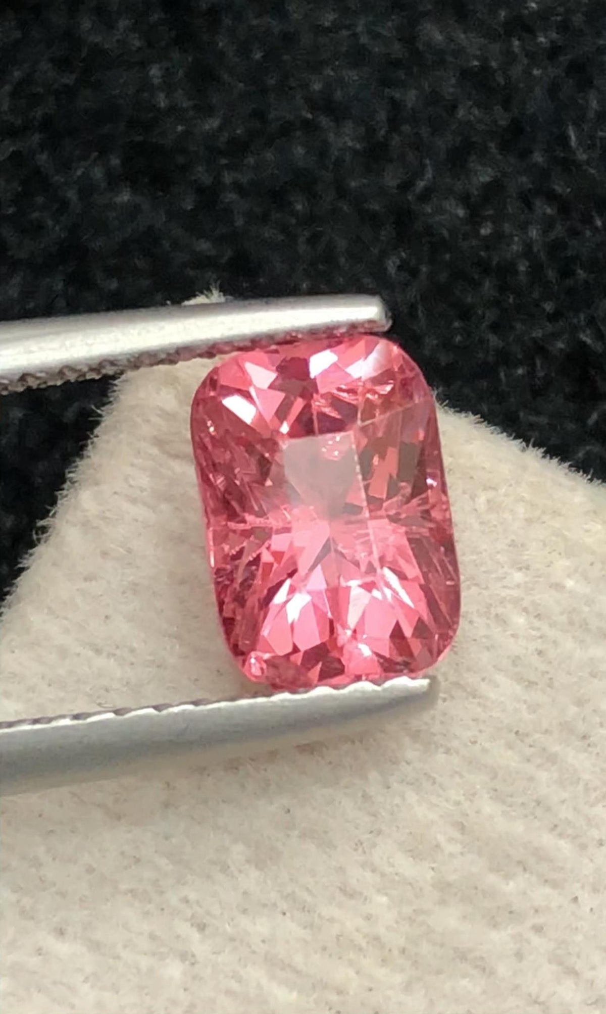 Pink Spinel 1.60 Carat Oval Cut – Vivid Pink Sparkling Gemstone