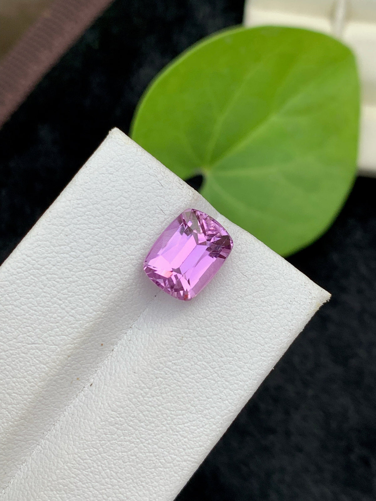 Pink Kunzite Gemstone: 4.85 CT Faceted Cushion Cut Stone
