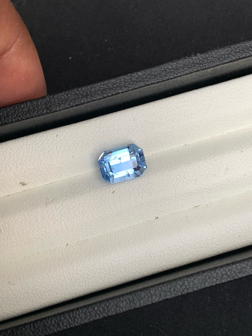 Santa Maria Aquamarine Gemstone: Emerald Cut, 1.80 CT Loose Gem