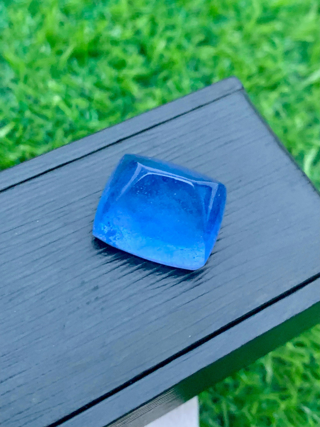 Santa Maria Aquamarine Cabochon: Deep Blue Gemstone, 33.85 CT