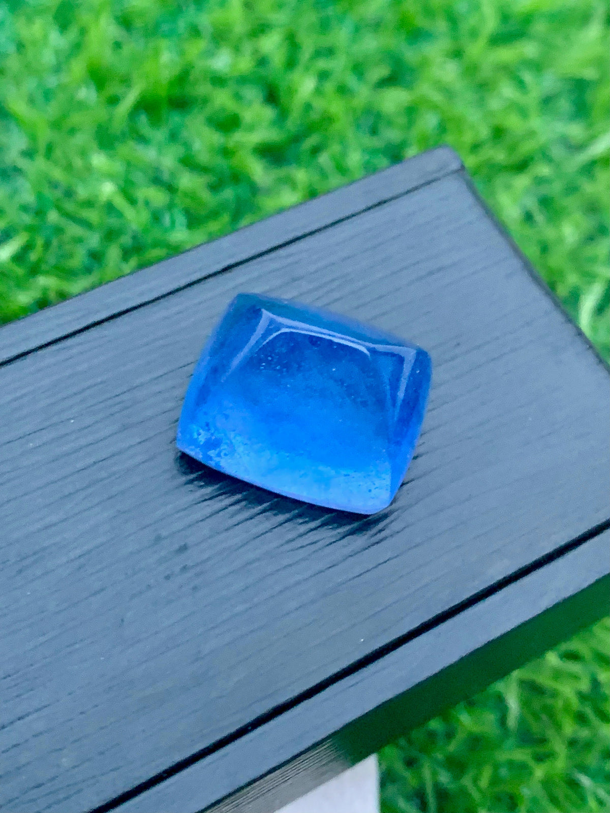 Santa Maria Aquamarine Cabochon: Deep Blue Gemstone, 33.85 CT