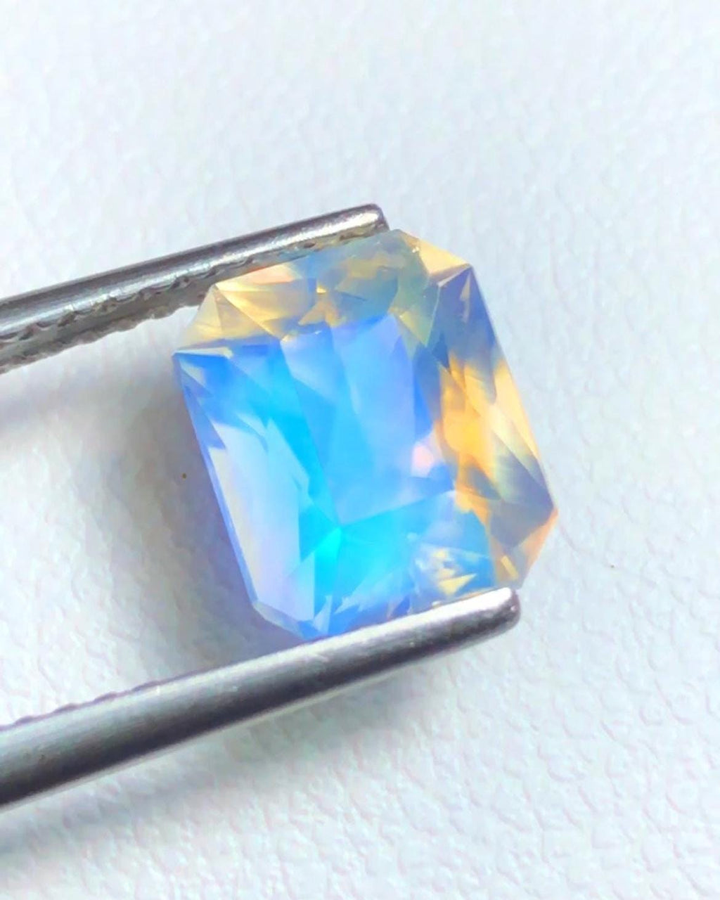 Rainbow Moonstone 2.30ct Octagonal Radiant Scissor Cut – Madagascar