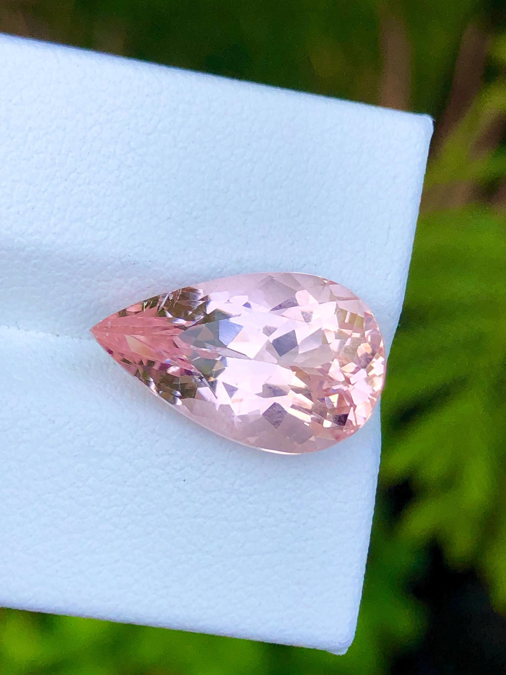 Pink Morganite 7.35 ct Pear Cut – From Pakistan