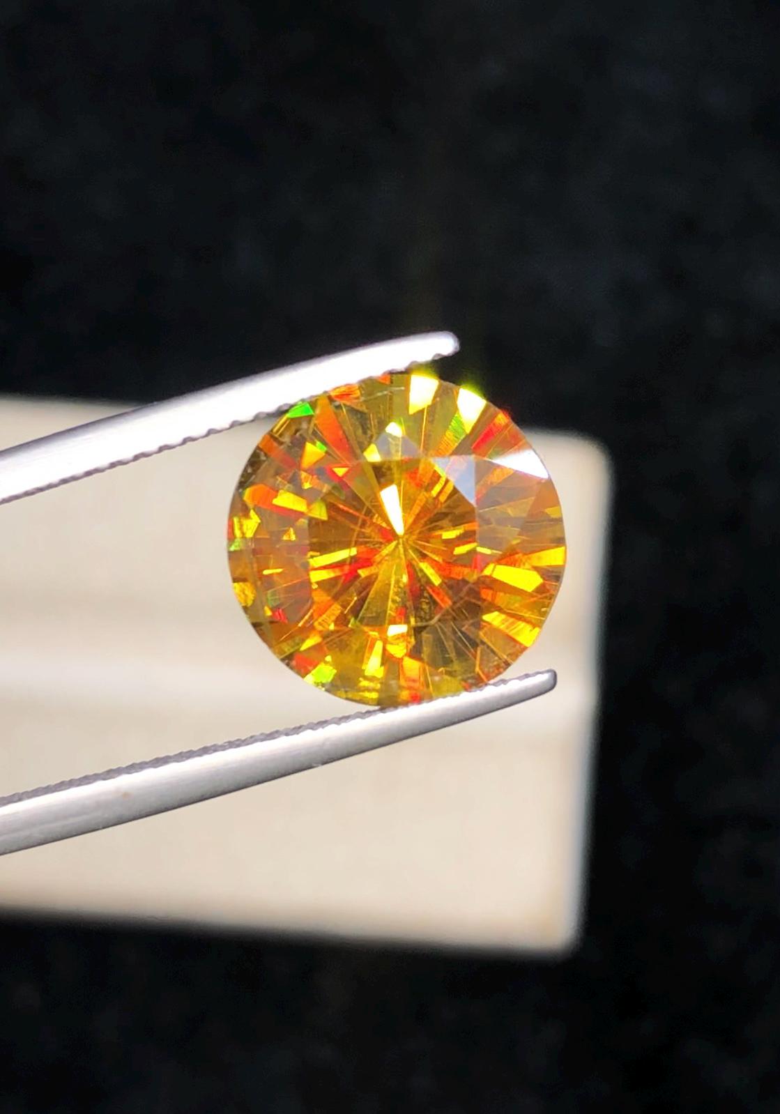 5.55 CT Round Cut Sphene Gemstone: Himalayan Titanite