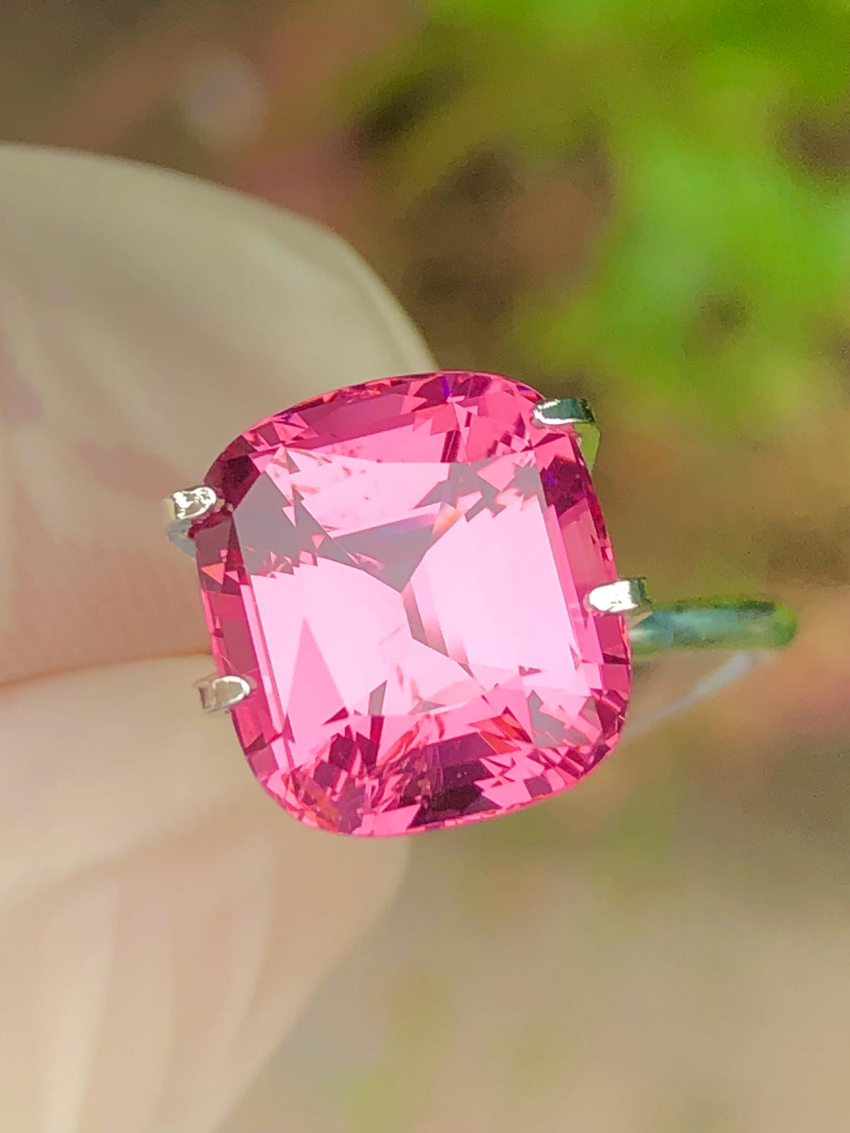 Vivid Pink Mahenge Spinel,6.40 Cts Top Quality Mahenge Spinel from Tanzania