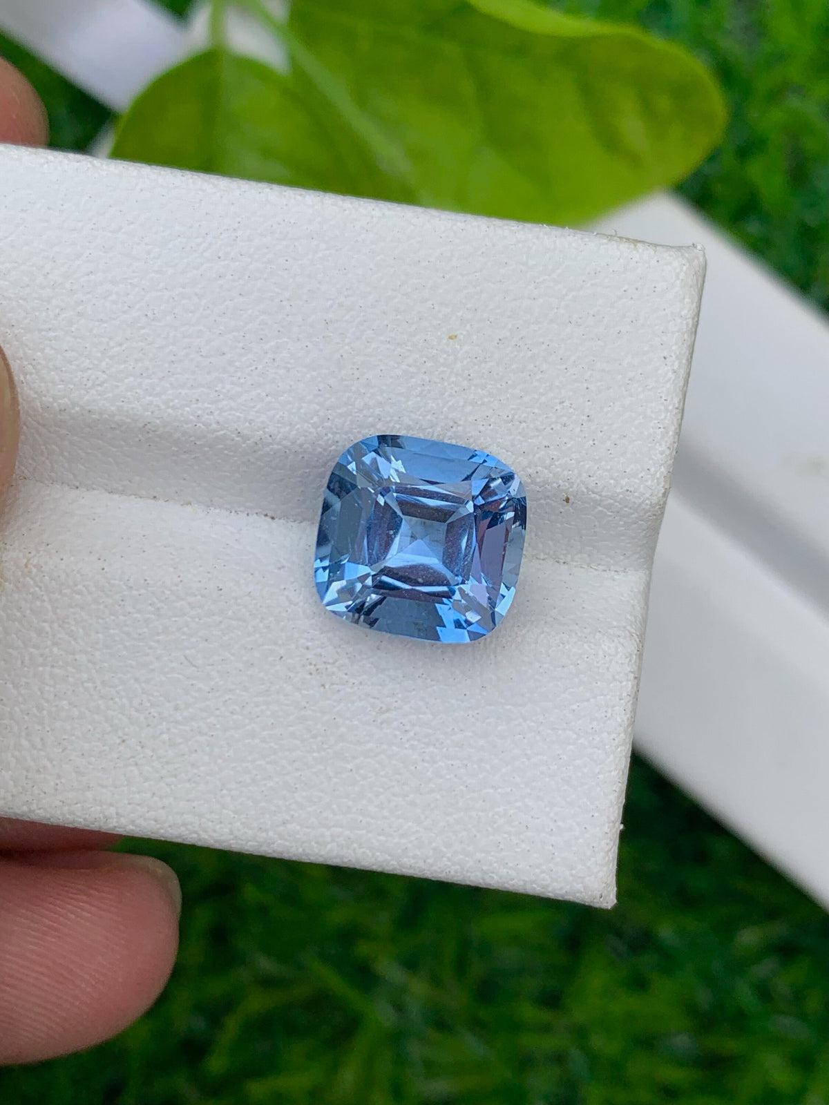 Santa Maria Blue Aquamarine: 3.65 CT VVS Cushion Cut Gemstone