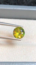 Chrome Sphene 1.20ct Round Cut – Madagascar • Full Fire