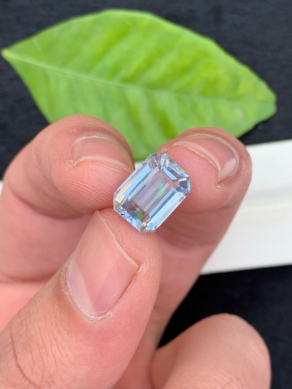 Santa Maria Aquamarine Gemstone: 5.95 CT Emerald Cut Loose Gem