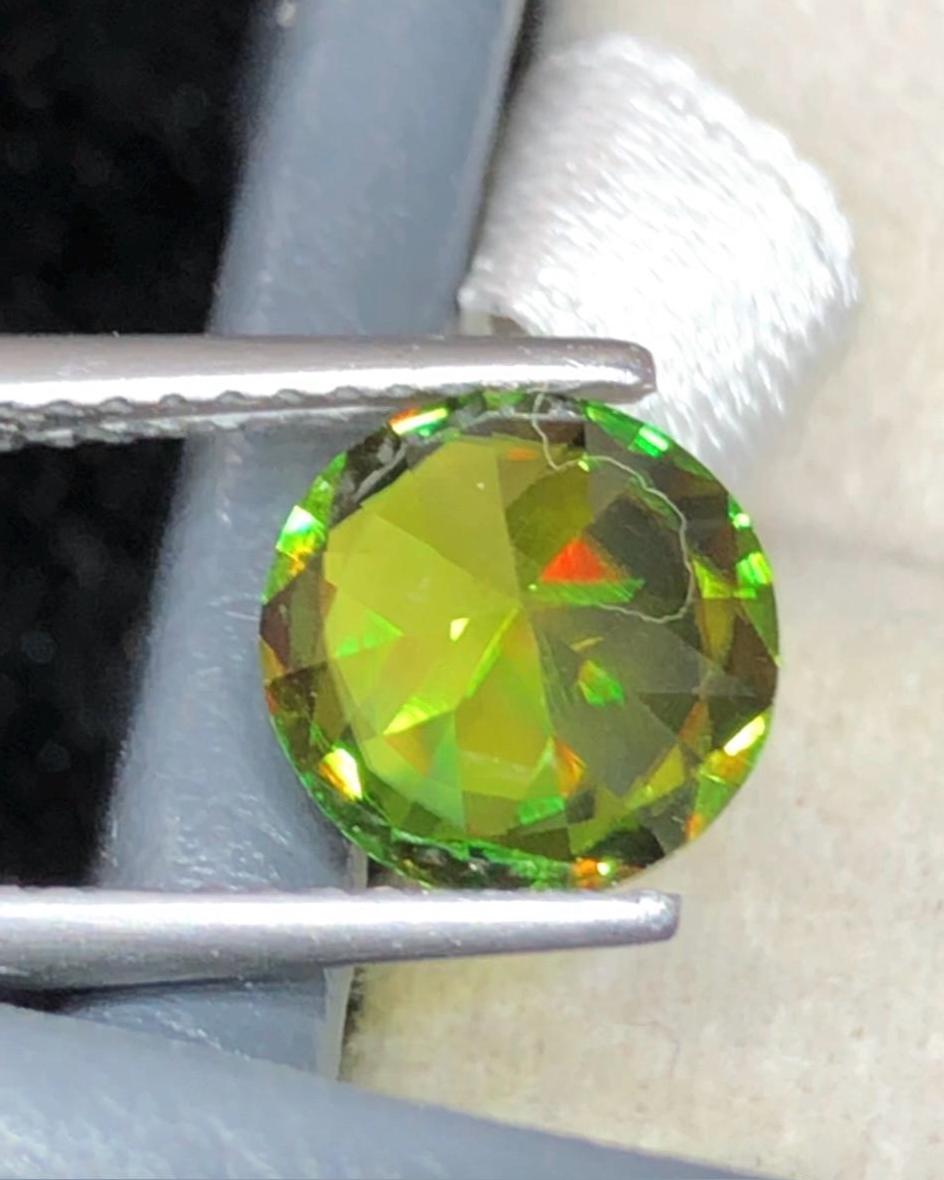Chrome Sphene 1.75ct Round Cut From Madagascar