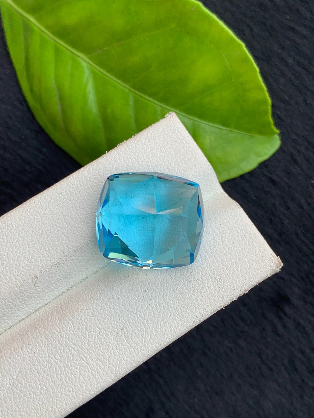 27 CT Swiss Blue Topaz Gemstone: Cushion Cut Faceted Stone