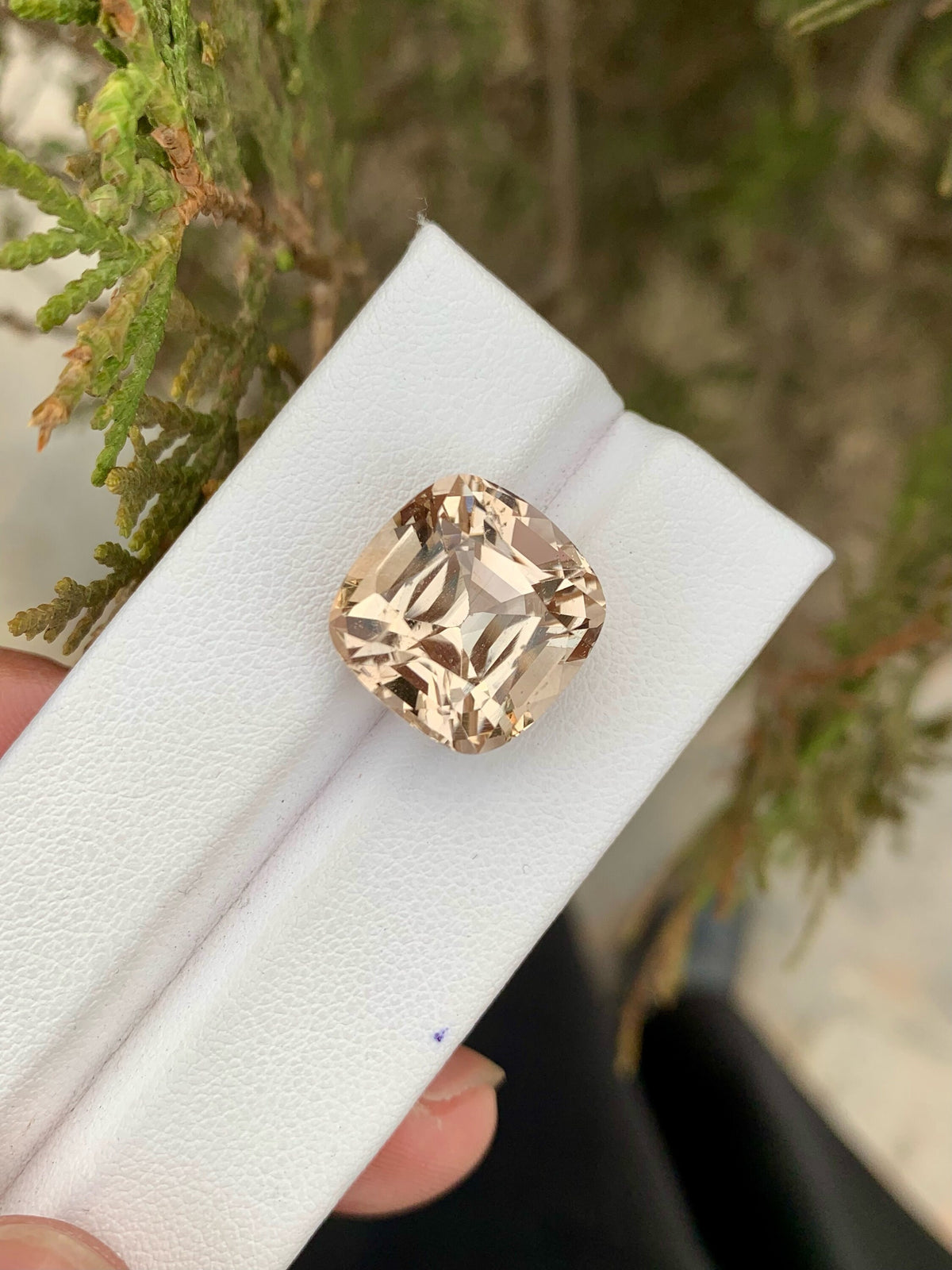 Natural Imperial Topaz Gemstone: 18.20 CT Faceted Cushion Cut