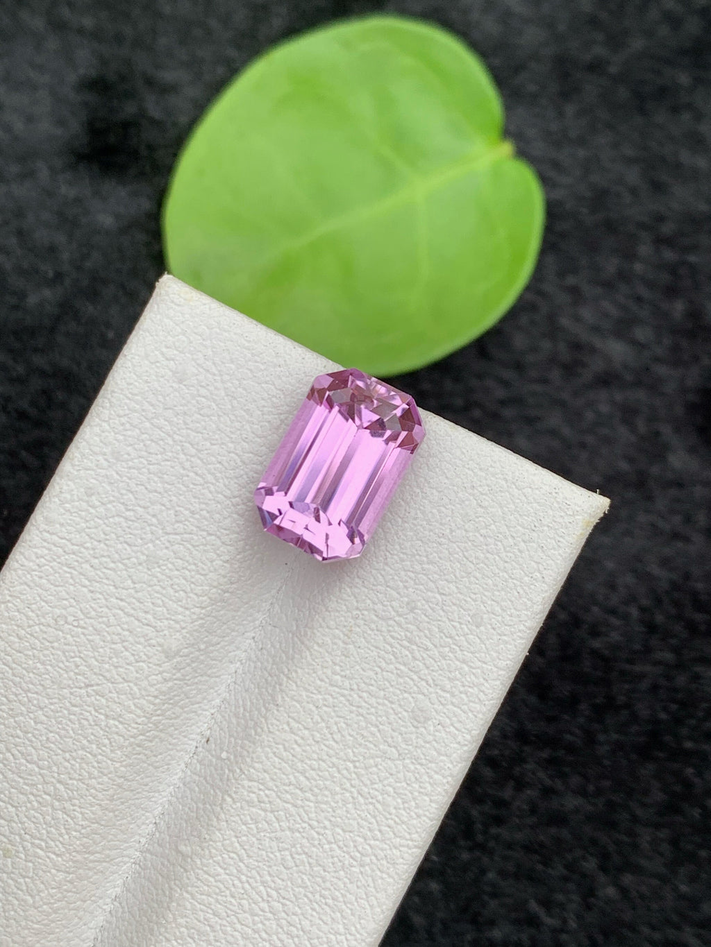 Lilac Pink Kunzite Gemstone: Emerald Cut, 6.50 CT Loose Stone