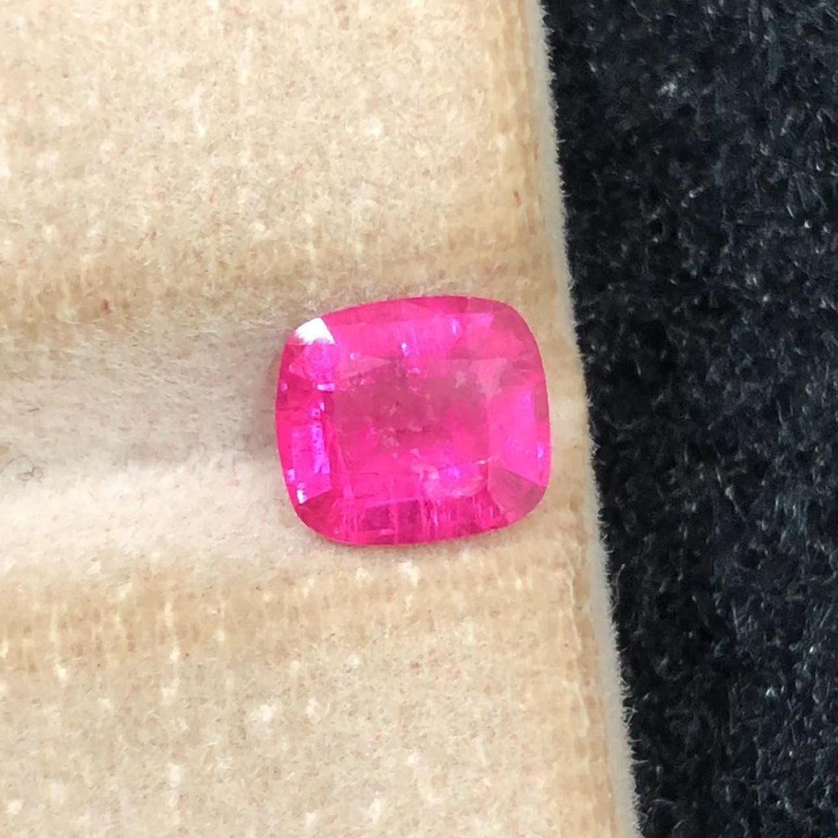 Rubellite 1.00ct Cushion Cut Neon Pink — Afghanistan