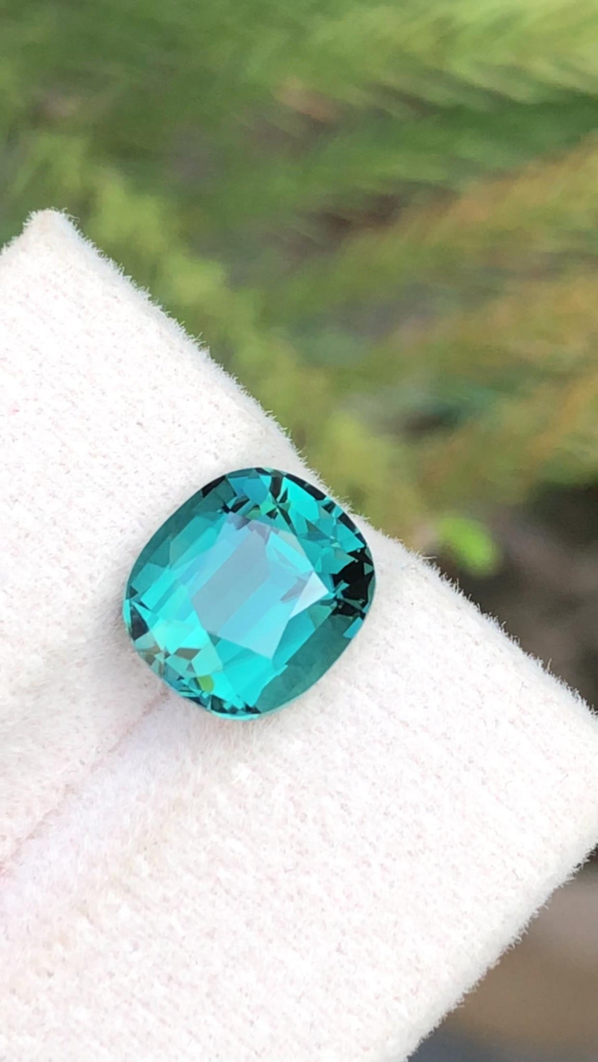 Natural Indicolite Tourmaline Gemstone – Oval Cut, 4.10 Carats (Afghanistan)
