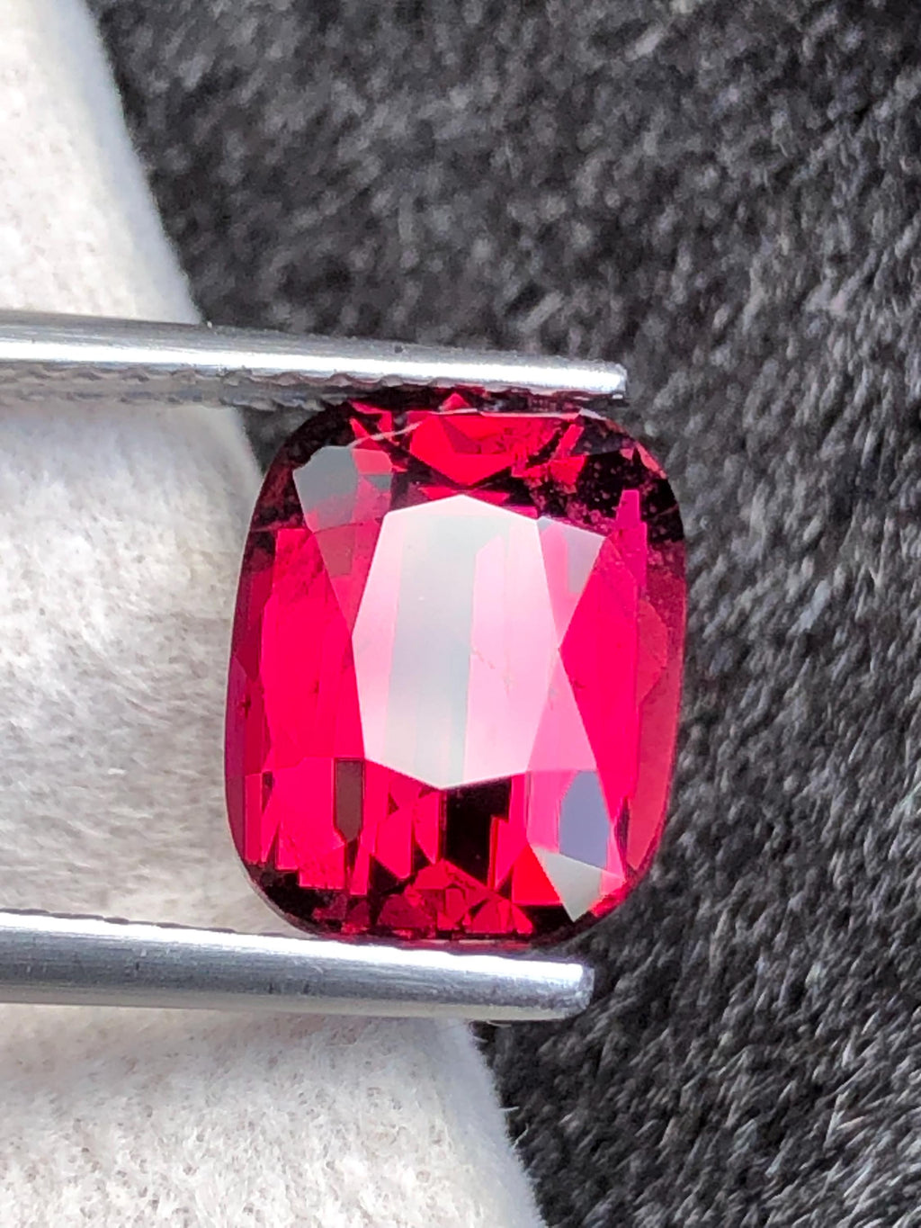 Rhodolite Garnet 3.59ct Cushion Cut Raspberry Pink from Tanzania