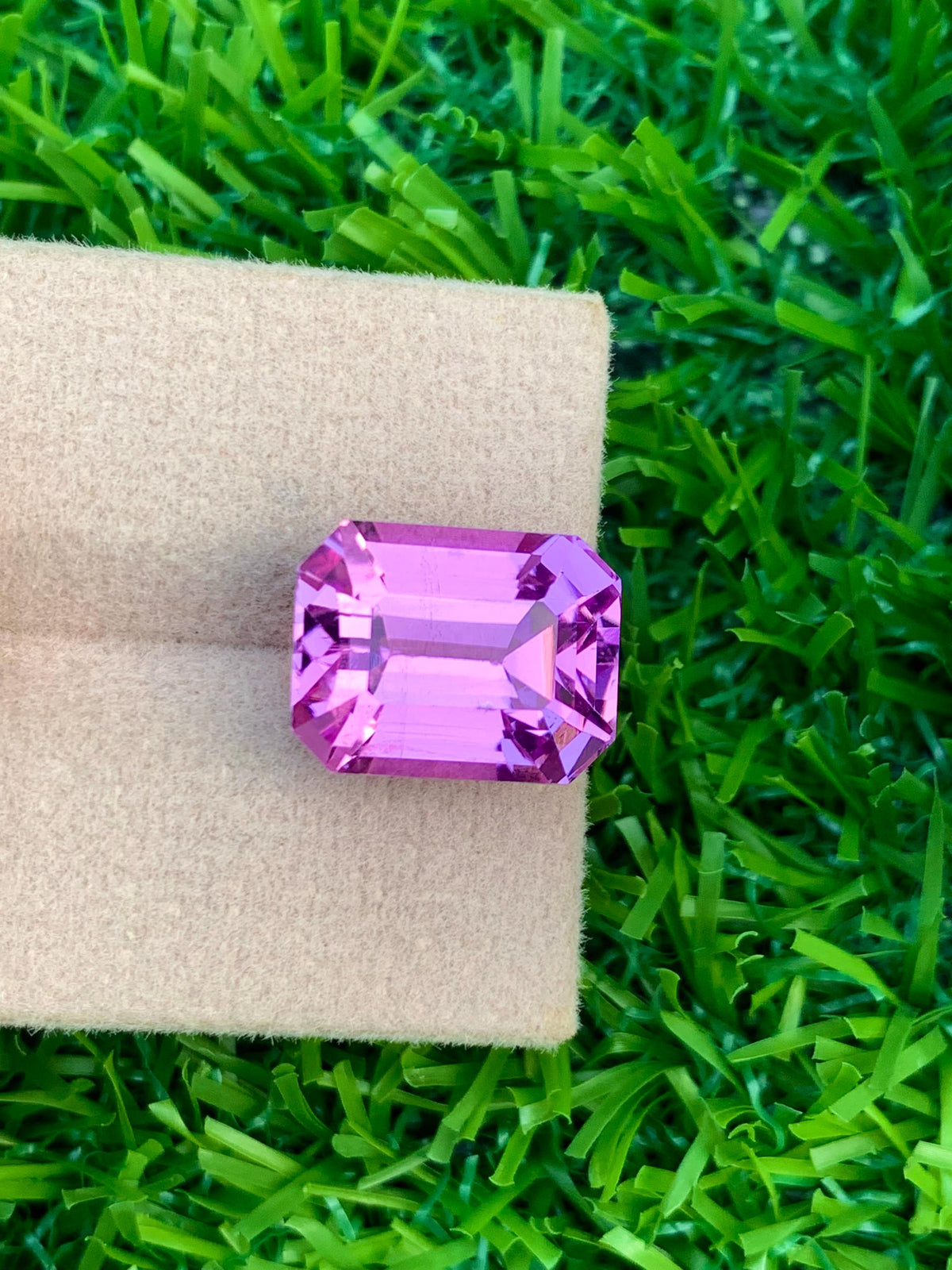 Deep Pink Kunzite Gemstone: 11.15 CT Emerald Cut, Afghanistan