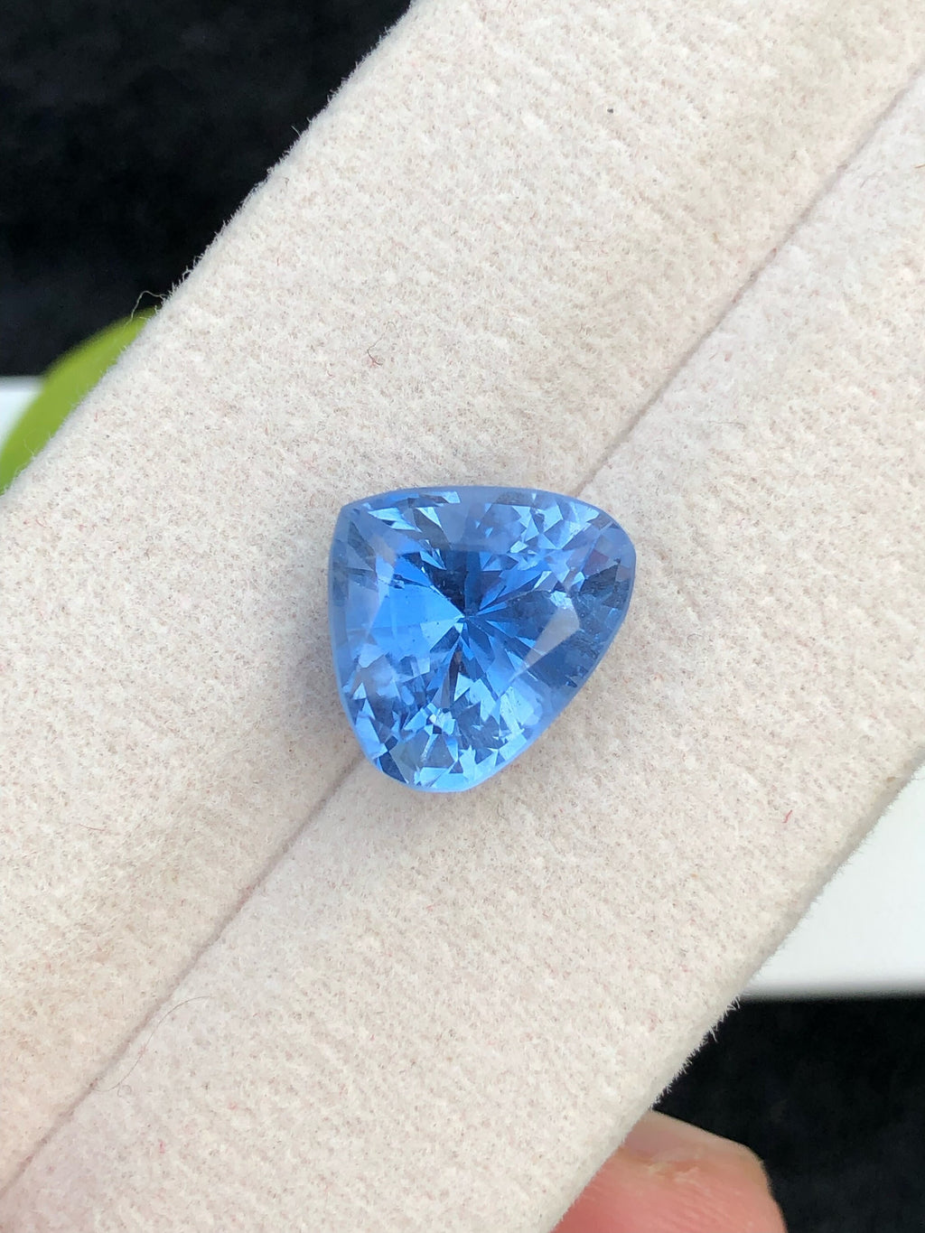 4.55 CT Santa Maria Aquamarine Gemstone: Deep Blue Heart, Brazil