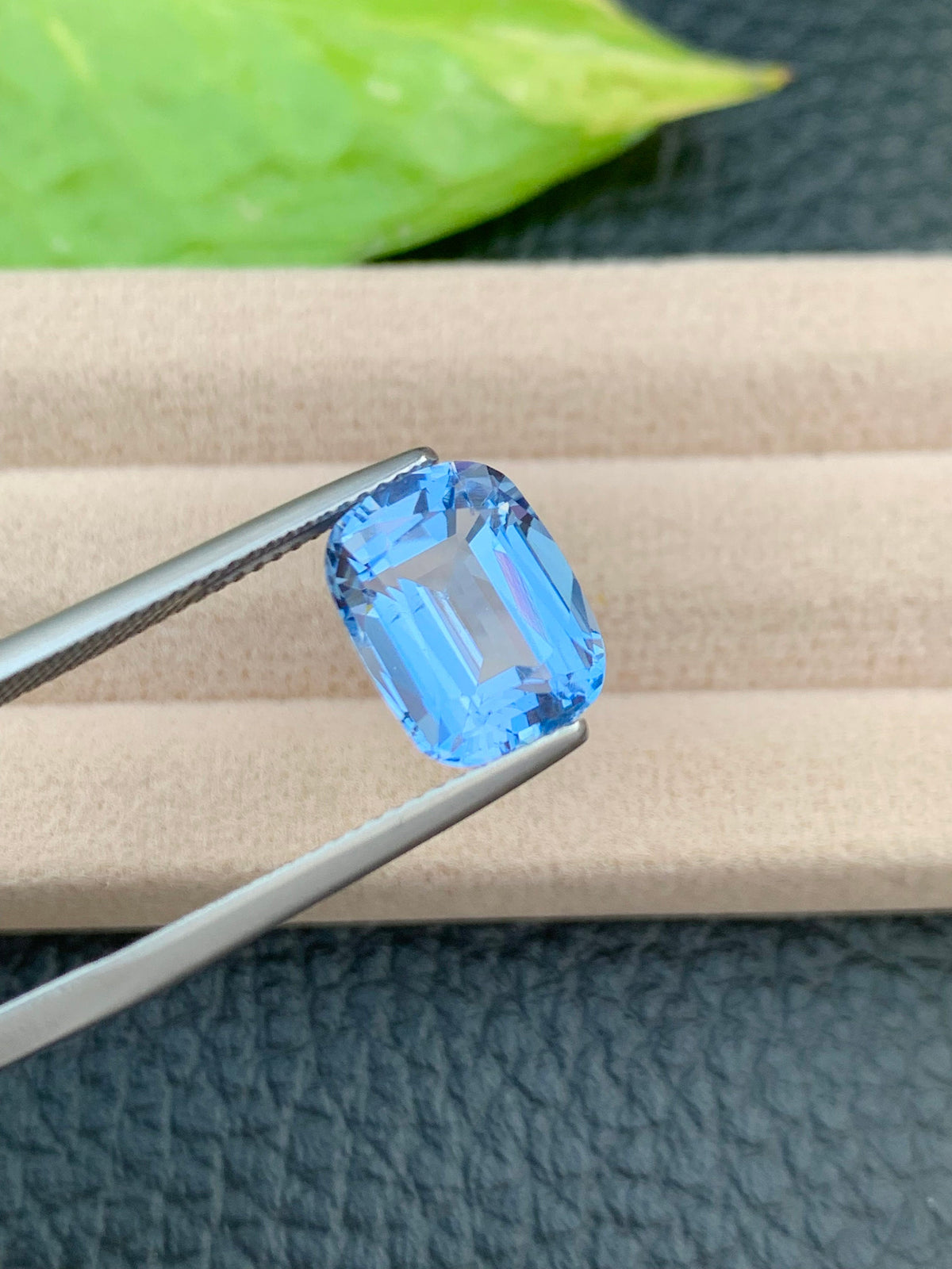 Santa Maria Blue Aquamarine: 4.50 CT VVS Cushion Cut Gemstone