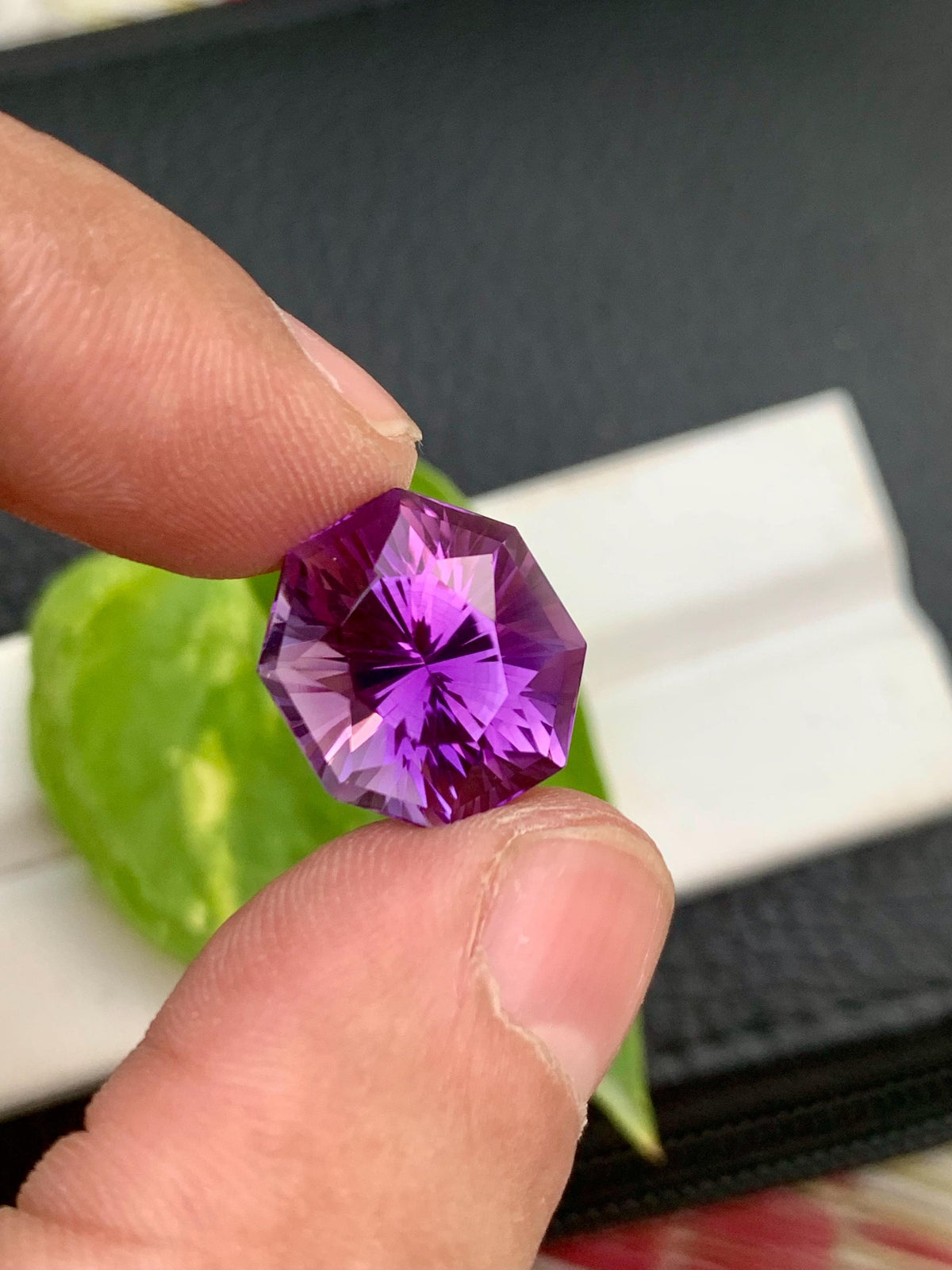 Deep Purple Amethyst Gemstone: 11.55 CT Fancy Flower Cut