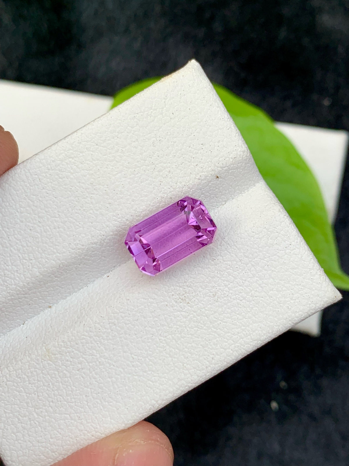 Emerald Cut Kunzite Gemstone: 6.55 CT Magenta Loose Stone