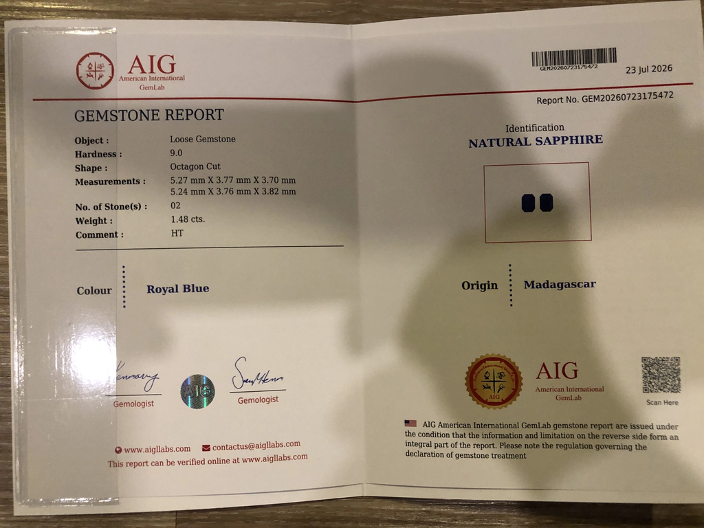 AIG gemstone report for the sapphire pair